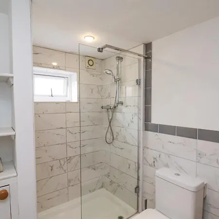 The Barn - Poplar Farm York