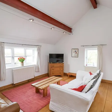 The Barn - Poplar Farm * York