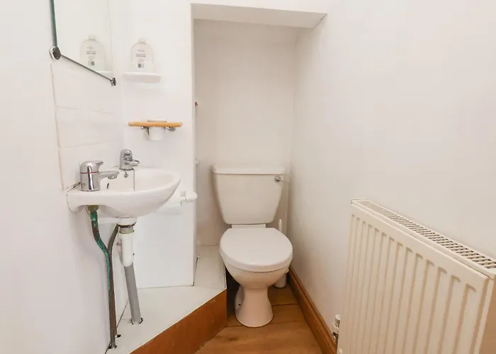 The Barn - Poplar Farm *