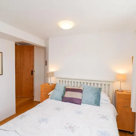 בית נופש The Barn - Poplar Farm *